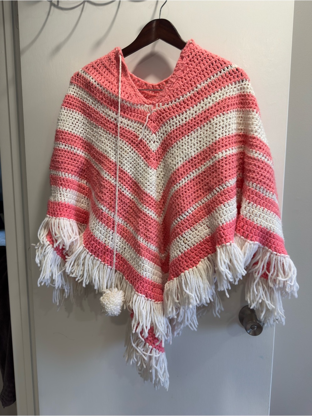 Vintage '70s Retro Pink and White Chevron Striped Crochet Poncho with Fringe